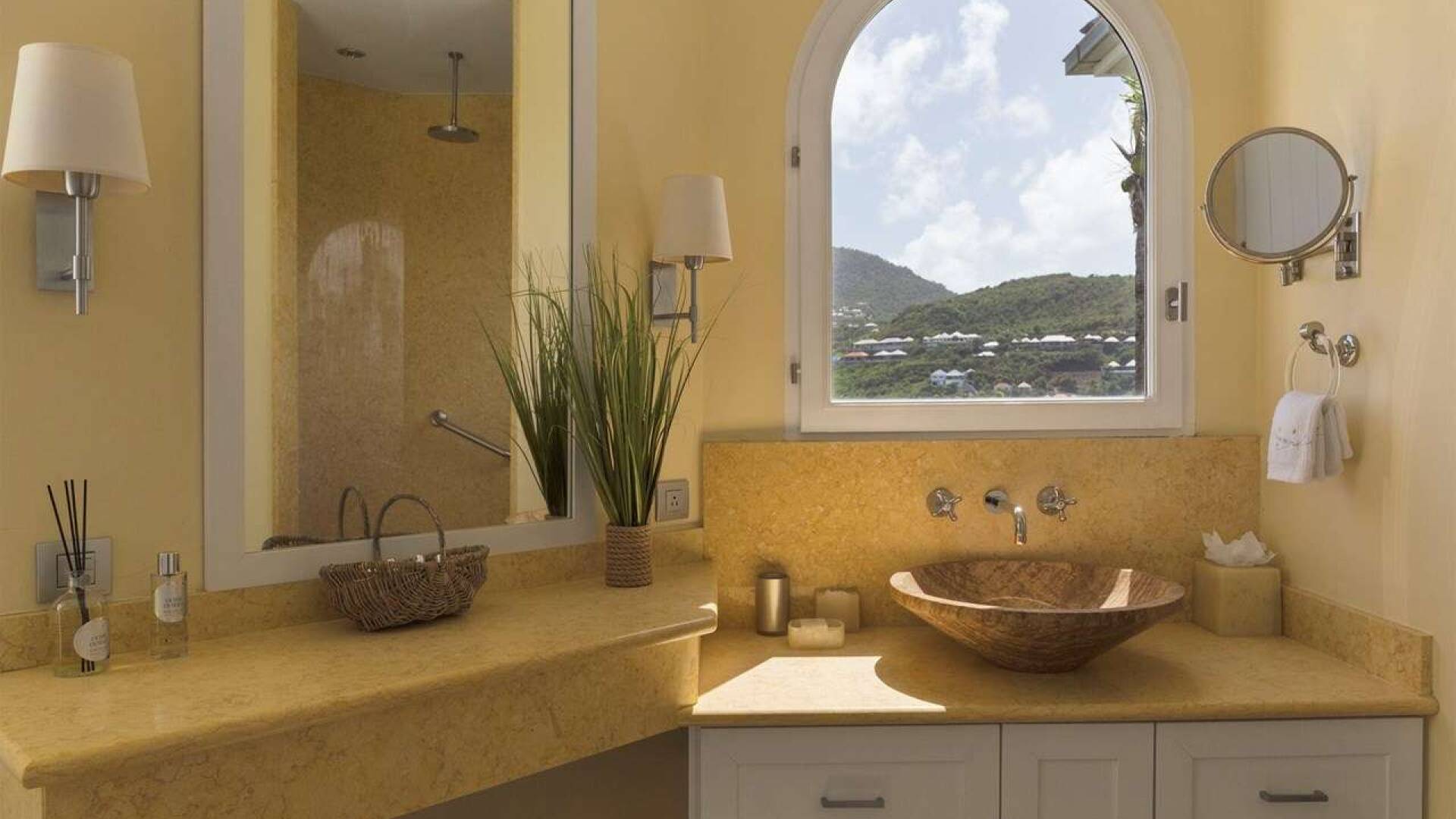 Bathroom at WV JAY, Mont Jean, St. Barthelemy