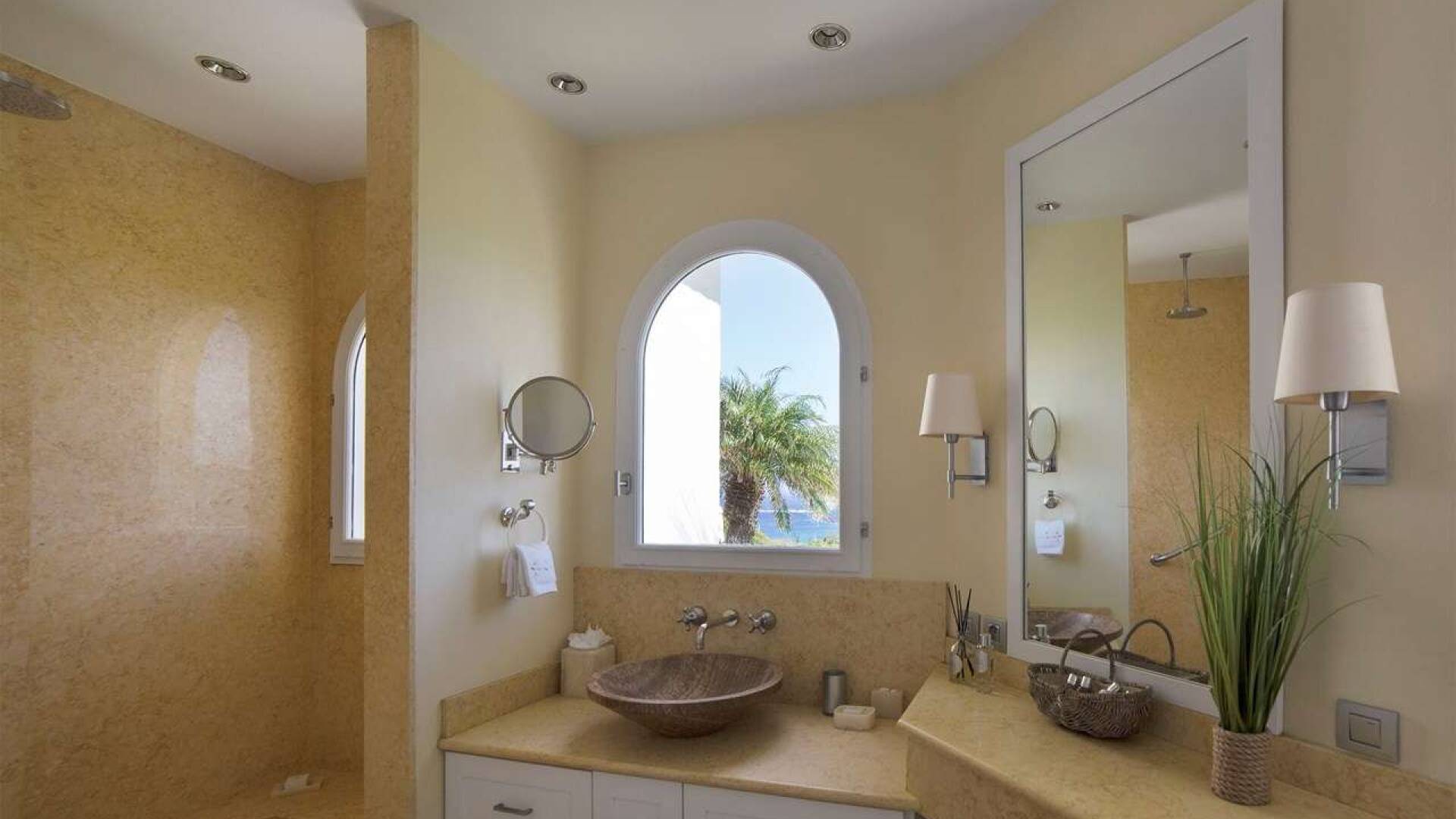 Bathroom at WV JAY, Mont Jean, St. Barthelemy