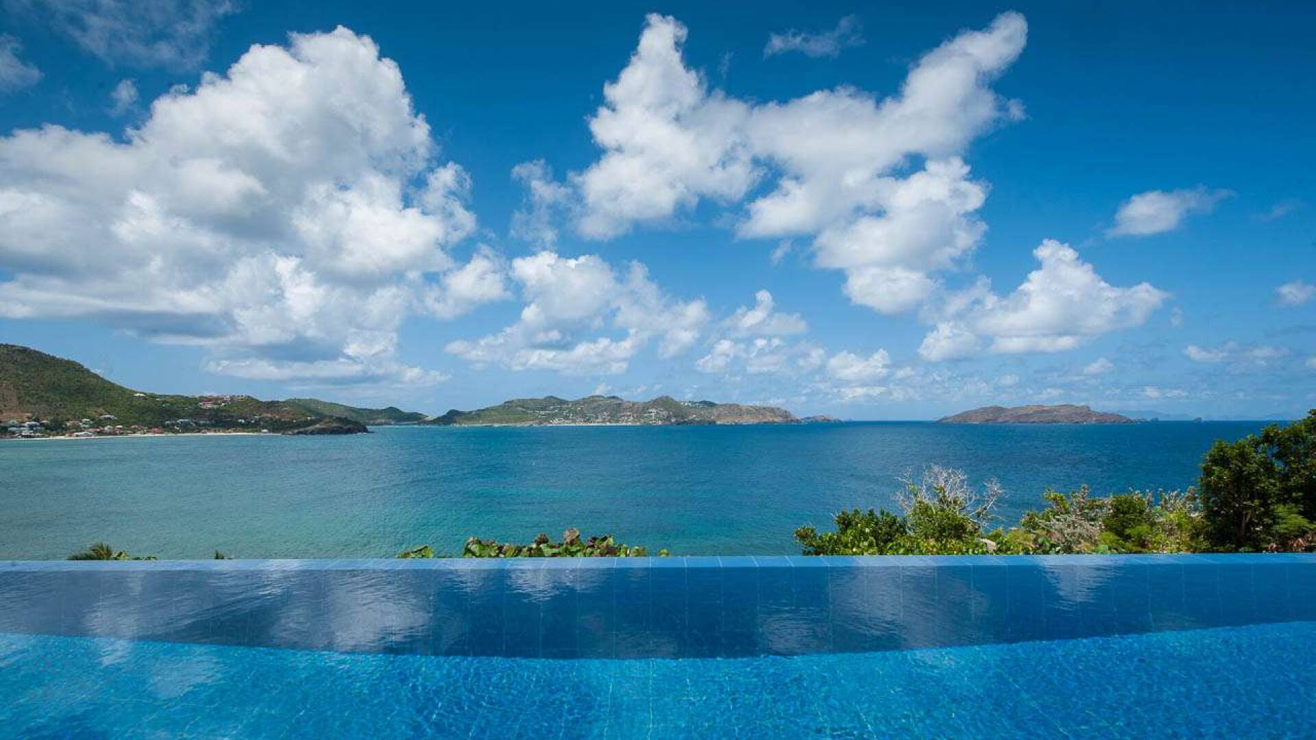 The view from WV VPM, Pointe Milou, St. Barthelemy