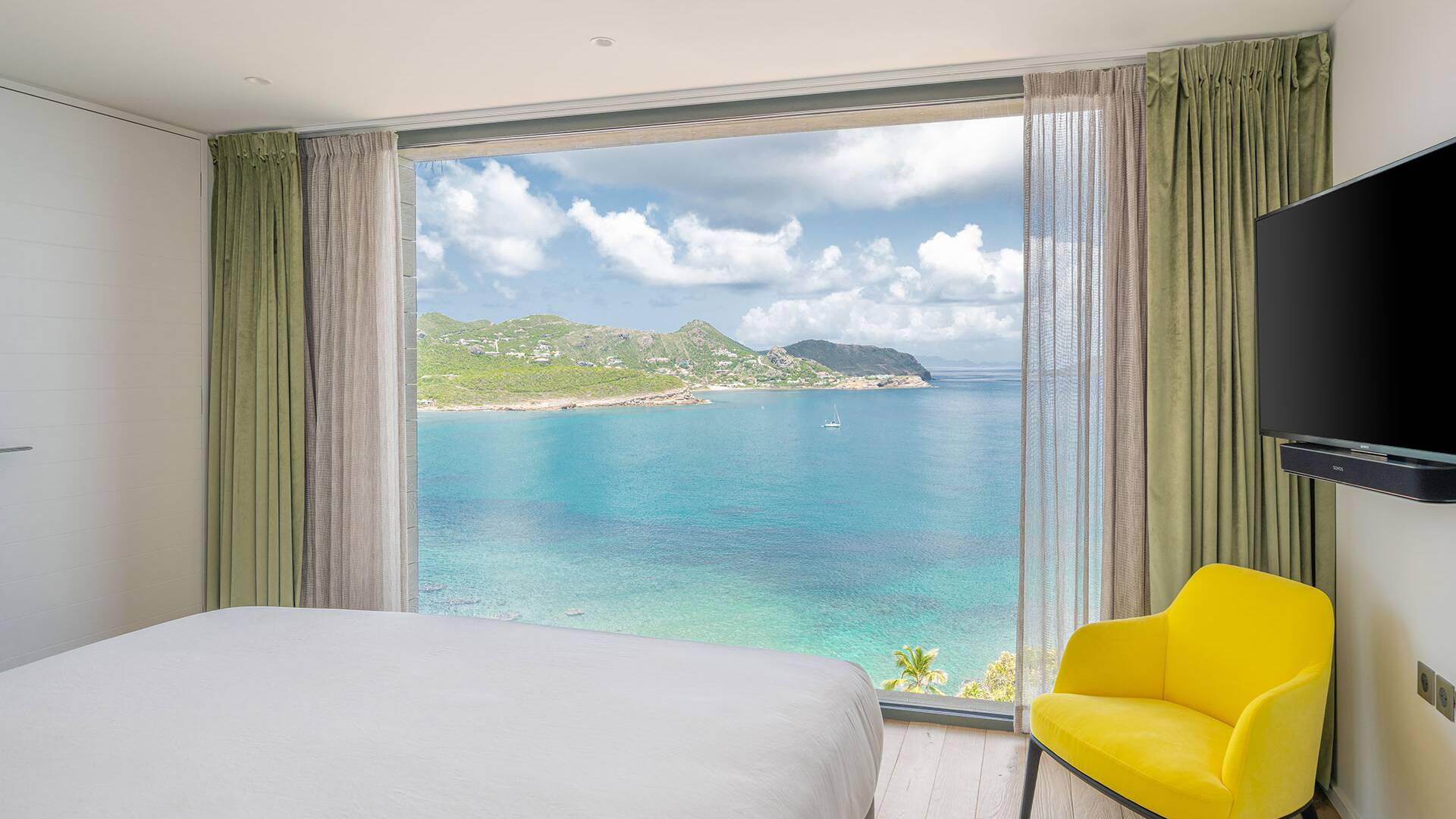  luxury villa for rent in St Barts double bedroom with wide window